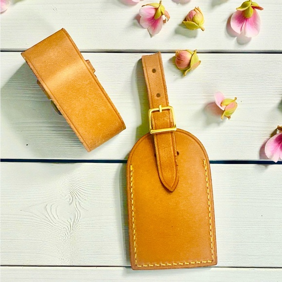 Louis Vuitton Tan Leather Luggage Tag and Poignet - Picture 3 of 6